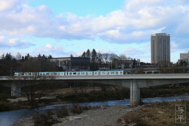 仙台市地下鉄東西線・大町西公園と仙台国際センター駅の間・画像