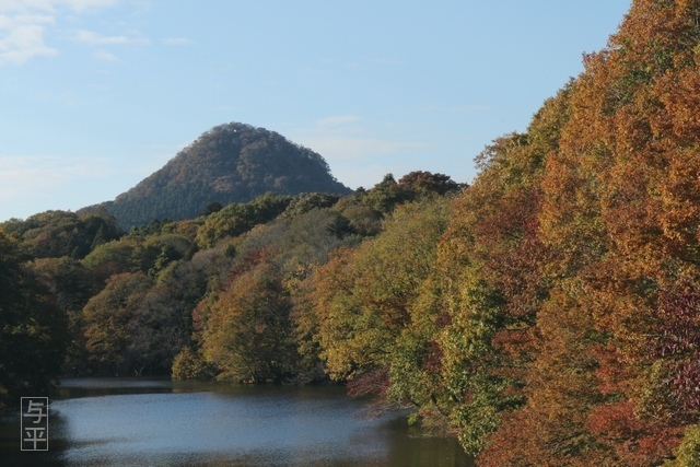01 96 旗立溜池、宮城県仙台市太白区自由が丘、太白山、紅葉、画像.jpg