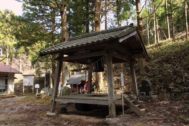 飛不動尊・宮城県白石市小原・画像03